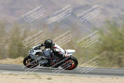 media/Apr-20-2025-CVMA (Sun) [[39090e8767]]/Race 9-Formula LW Twins Shootout/